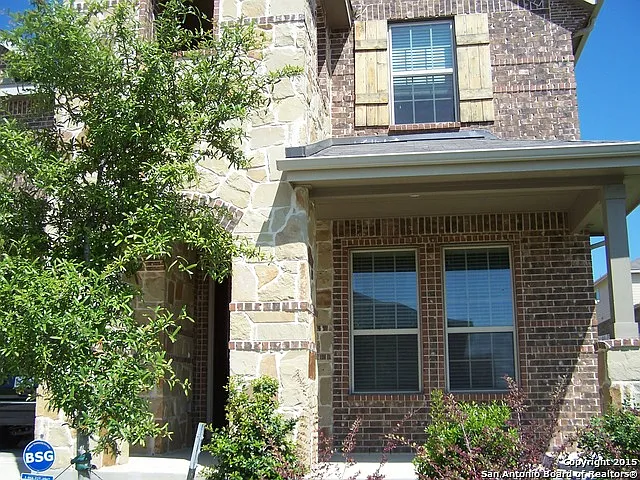 Building Photo - 216 Golden Vis