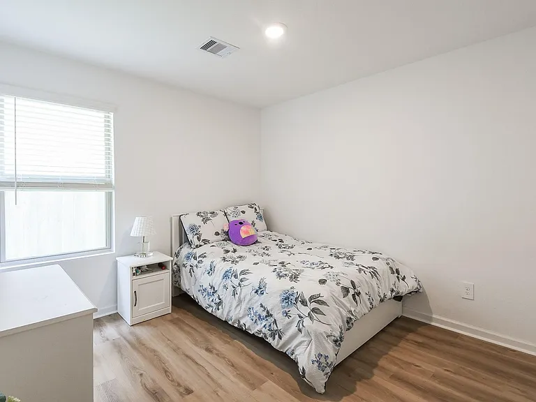 2728 Cadiz Bay Dr — Photo 24