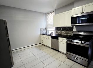 22 Leonard St APT 1A, Jersey City, NJ 07307