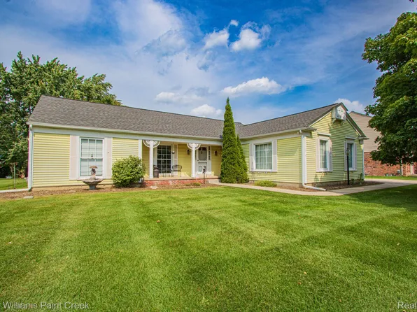 2418 Rancroft Beat, Rochester Hills, MI 48306