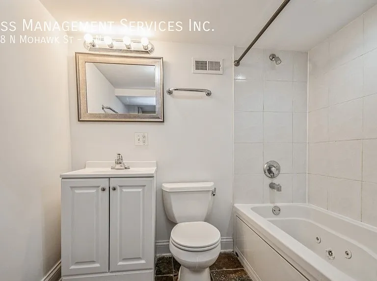 1418 N Mohawk St #1 — Photo 12