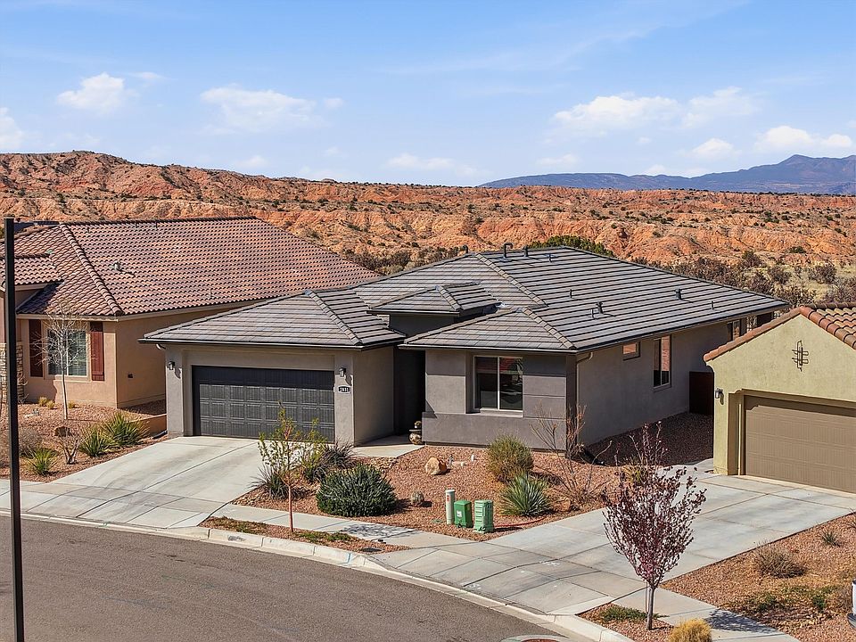 1st image of 2831 Kings Canyon Loop NE