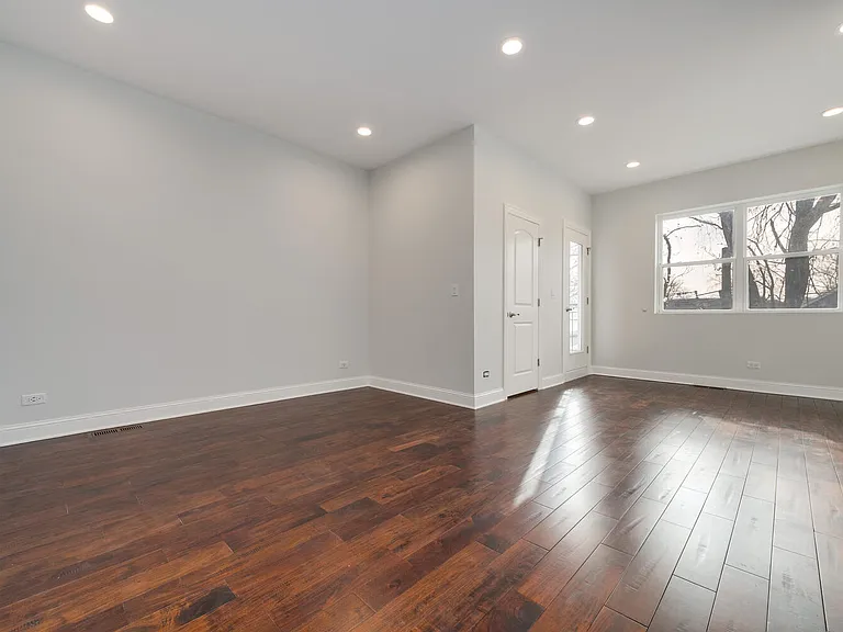 1919 N Drake Ave #B — Photo 13