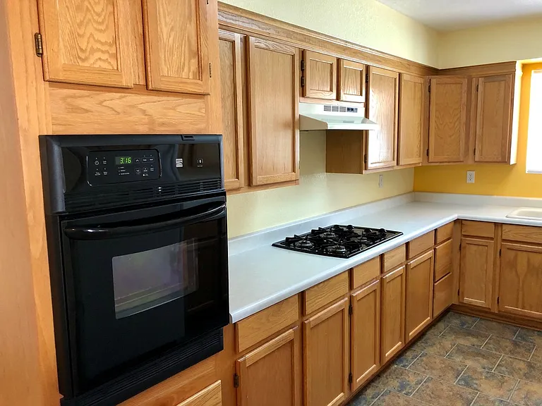 3905 Raymond Ave — Photo 12