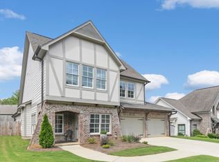 887 Valley Cir, Leeds, AL 35094