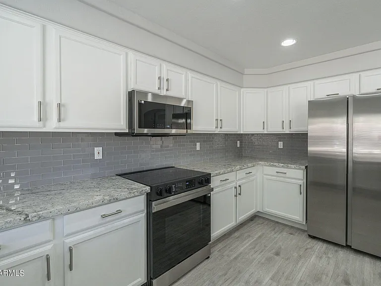 6326 W El Cortez Pl — Photo 18