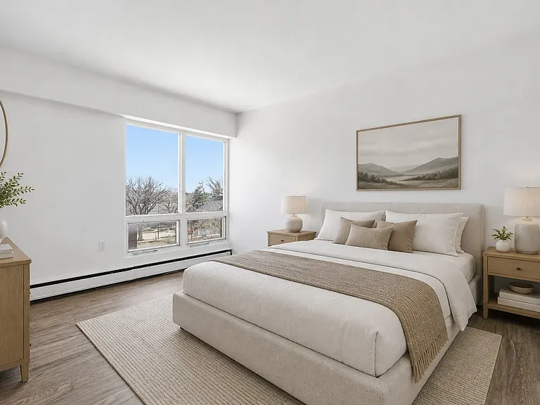 2301 Lorne St #504 — Photo 4