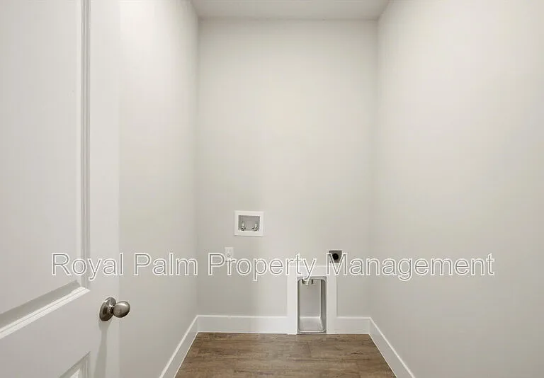 3518 NE 21st Pl — Photo 28