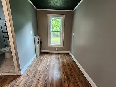 80 Parsells Ave — Photo 5