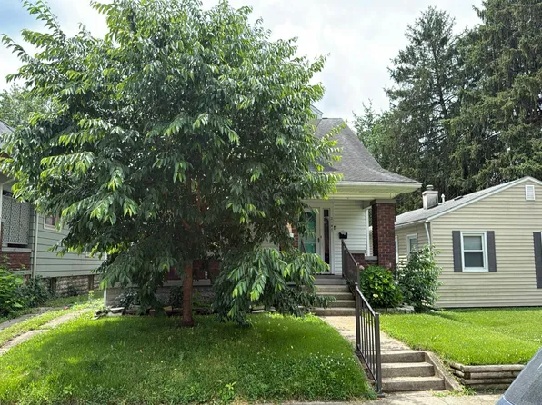 2147 Crawford St, Terre Haute, IN 47803