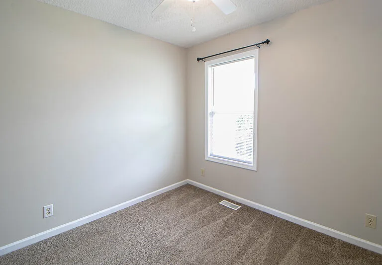 1957 Timberline Cir — Photo 13