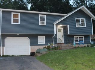 239 Knob Hill Rd, Meriden, CT 06451