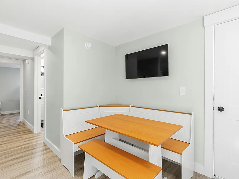 17 Tunis Ave #1 — Photo 3