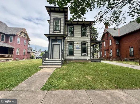 942 W 3rd St, Williamsport, PA 17701
