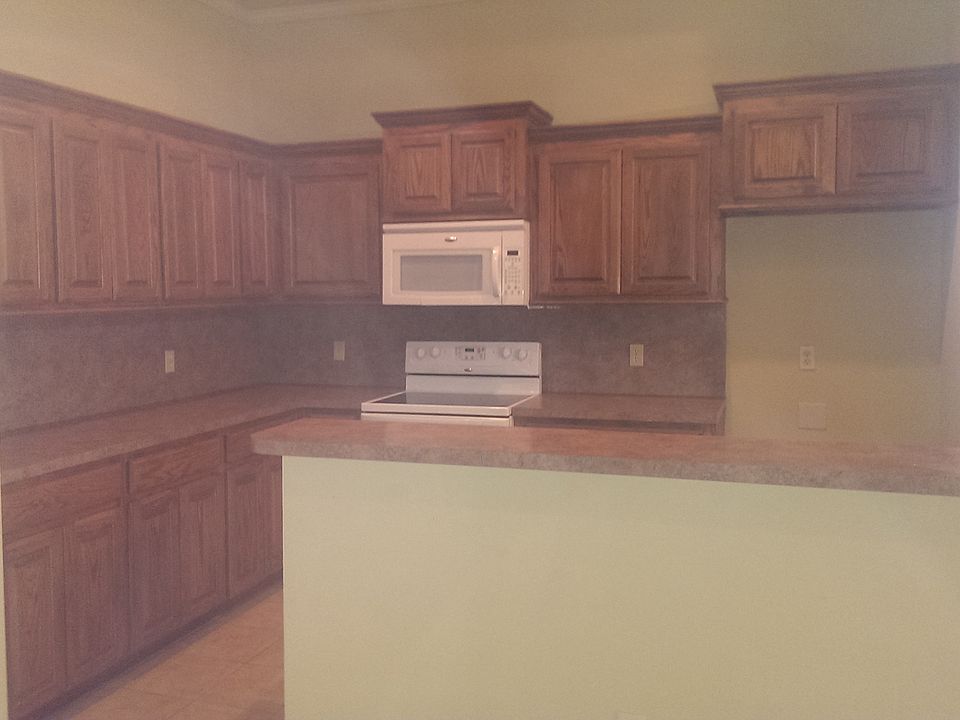 2nd image of 6736 NW 125th Ct