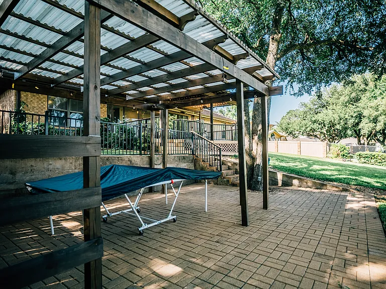 6309 Riviera Dr — Photo 48