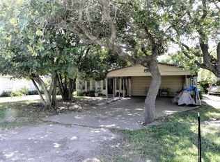 103 S Second St, Fulton, TX 78358