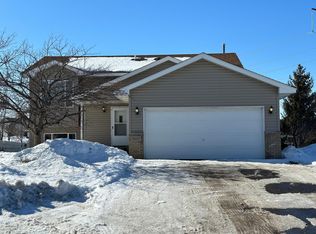 5037 Bluff Rd, Big Lake, MN 55309