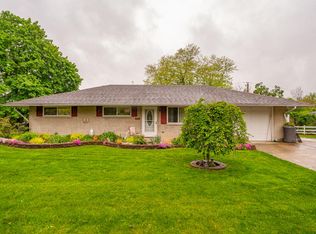 2122 Milesburn Dr, Dayton, OH 45439