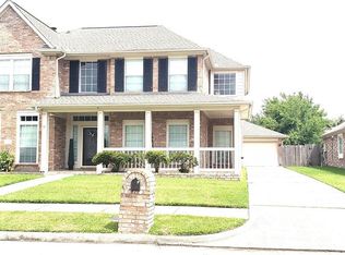 1826 Pinewood Court Dr, Baytown, TX 77521