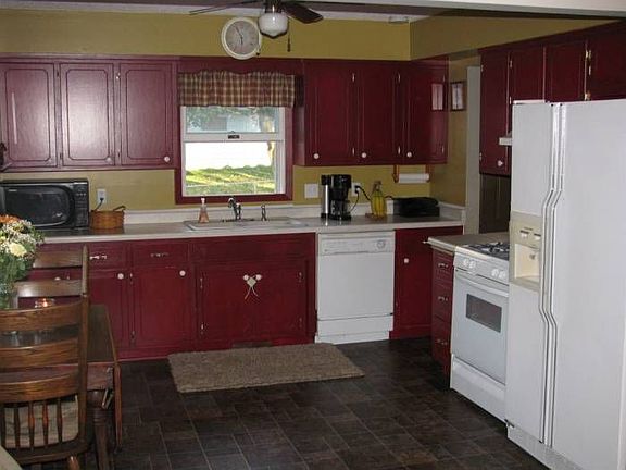 Eat in Kitchen
