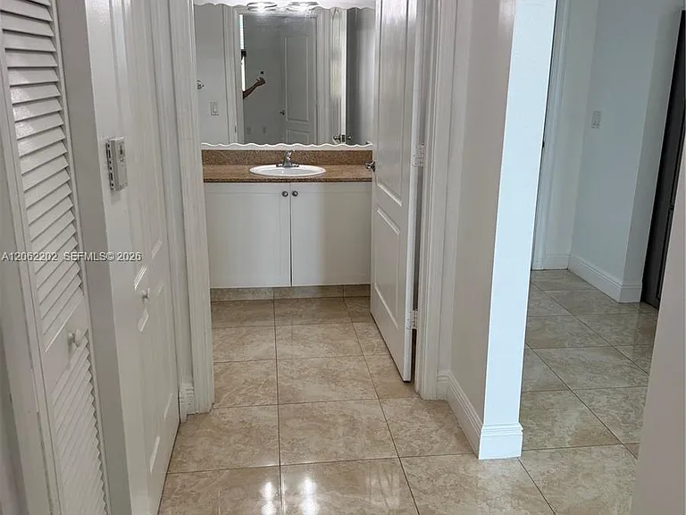 117 NW 42nd Ave #602 — Photo 14