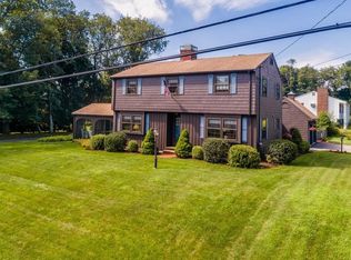 24 Pinewood Ln, Groveland, MA 01834