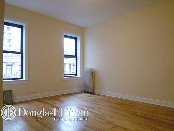 2nd image of 105 Haven Ave APT 5M