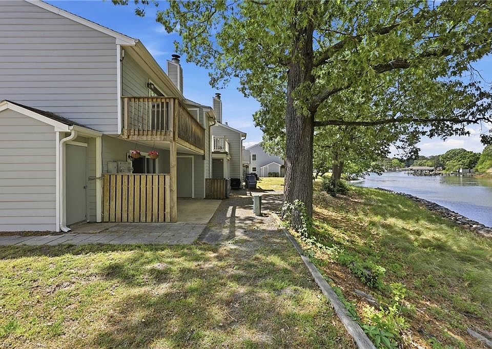1st image of 7867 Sunset Dr #4A