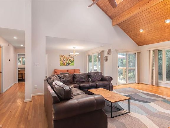 5th image of 4503 Orleans Dr