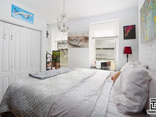 1431 York Ave, New York, NY