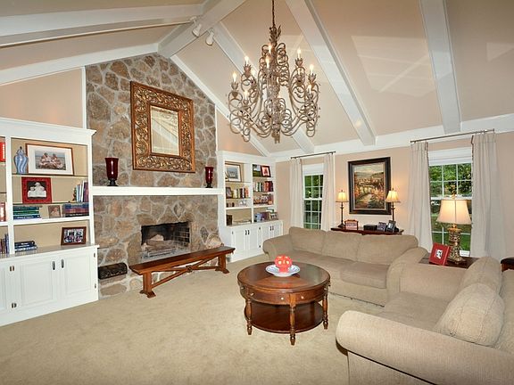 Spacious Great Room
