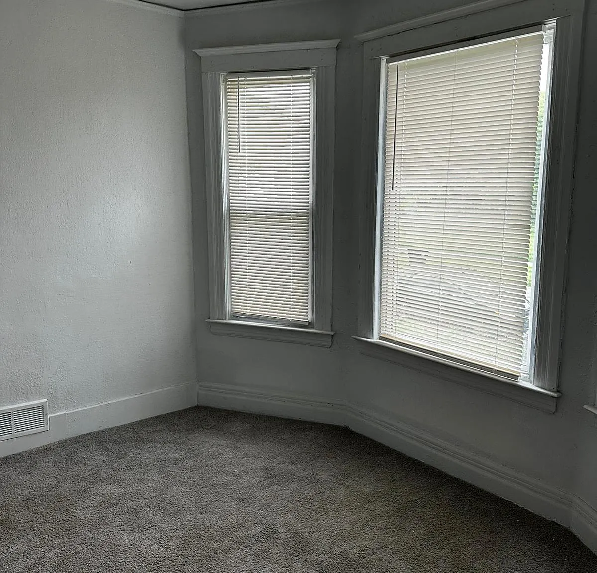 5409 Fischer Street - 1 — Photo 3