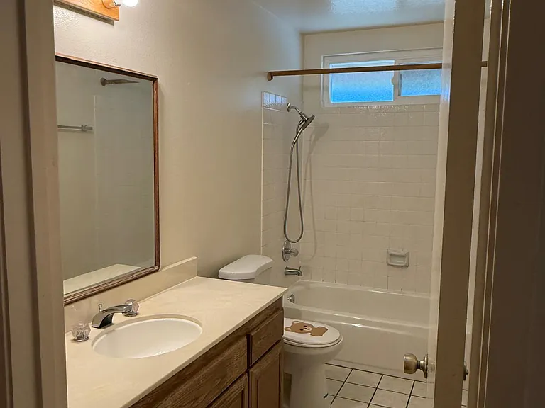 31 Fallwind Cir — Photo 13