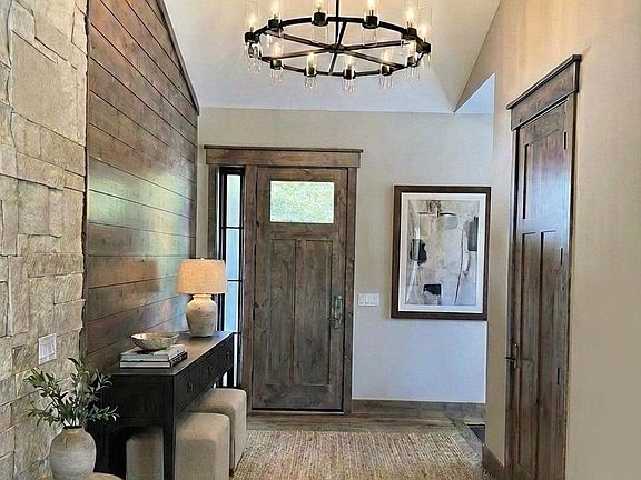 5th image of 5727 Forest Ridge Rd