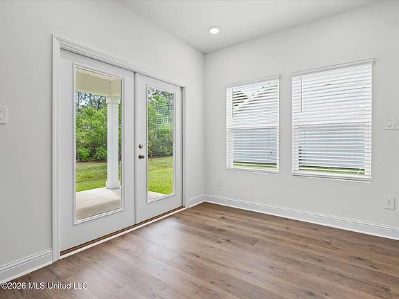 4th image of 8013 Buttonbush Rd