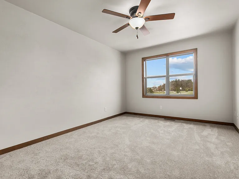 N1106 Craftsmen Ct #1106 — Photo 12