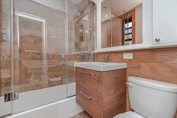 Rented by Modern Spaces | media 5