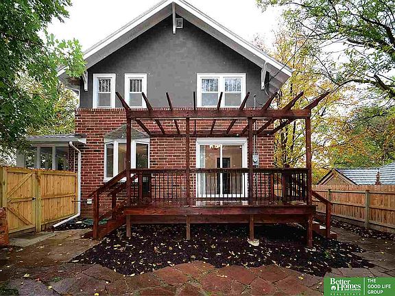 5th image of 5104 Charles St