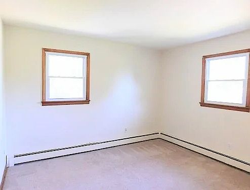 5th image of 29 Woodland Rd Floor 1