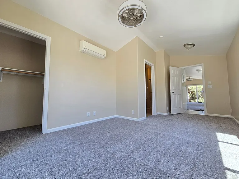 2249 Belthorn Ct — Photo 7