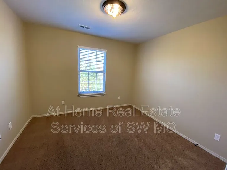 3125 W Golden Valley Ct — Photo 10