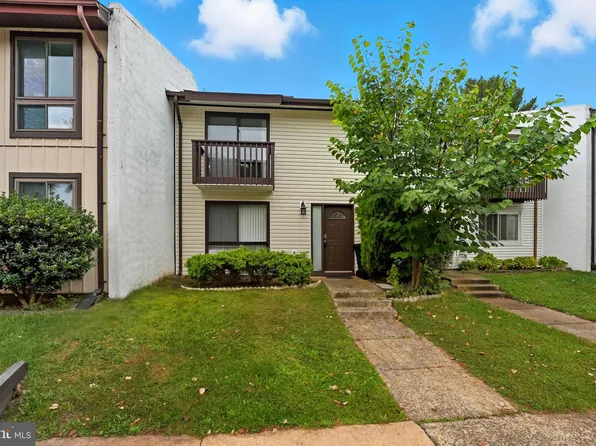 258 N Cottage Rd, Sterling, VA 20164