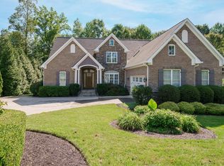 3 Laurel Branch Ln, Simpsonville, SC 29681