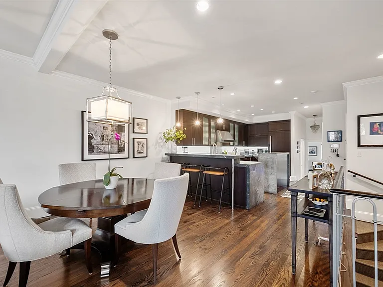 408 Beacon St #1 — Photo 7