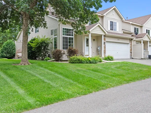 5237 207th St N, Forest Lake, MN 55025