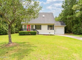 2321 Caracara Dr, New Bern, NC 28560