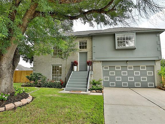 2nd image of 19303 Evening Glen Dr