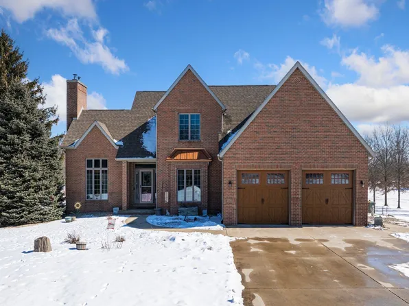 4866 S State Road 15, Claypool, IN 46510