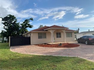 3502 Seminole Ave, Naples, FL 34112